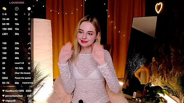 LillianShine Adlı Modelin Canlı XXX Sohbeti