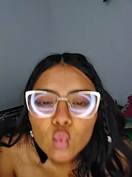 vanemoon12 Live XXX Chat