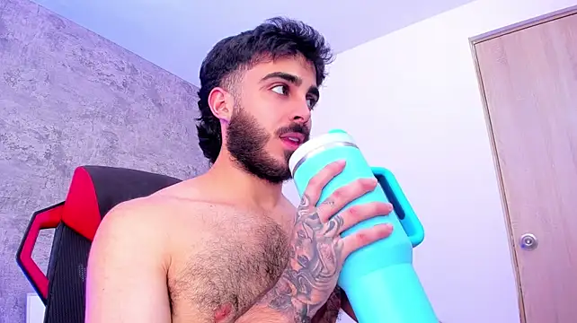 Chat +18 de Novacryx ao vivo