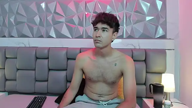 KathyAiden Chat XXX in diretta