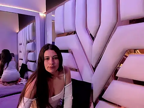 แชท XXX สดของ yuliana_rodriguez