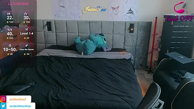 Онлайн чат XXX JordanShow