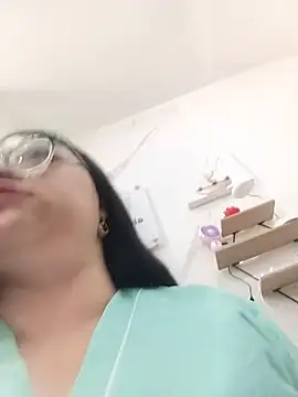 Czat XXX na żywo – SOFI__10