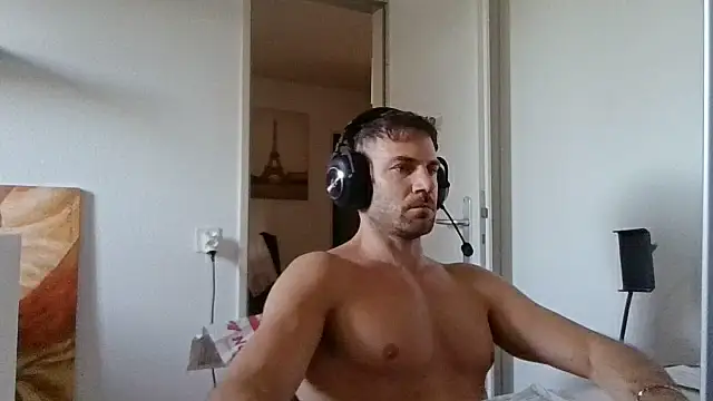 alpha-hunk Live XXX-Chat