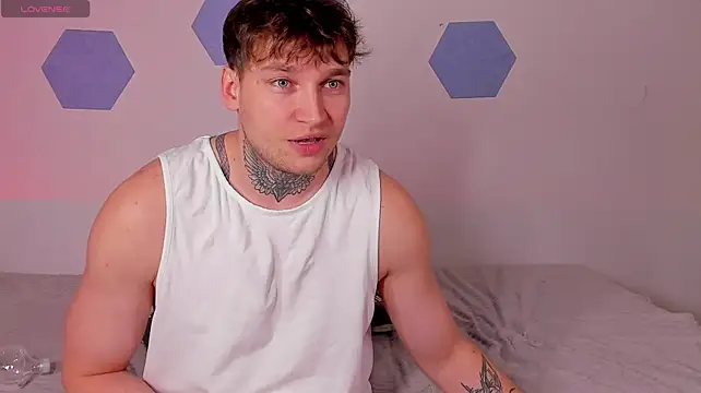 Chris_Tyson Live XXX-chat