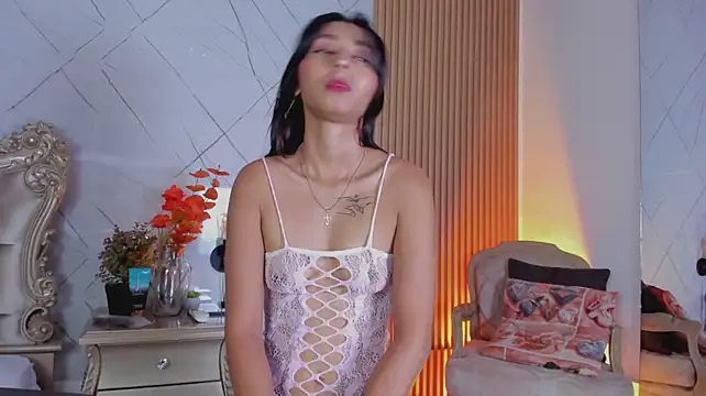 SaraDreamsss' Live XXX Chat