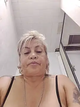 DirtyBIianca – Live XXX-chat