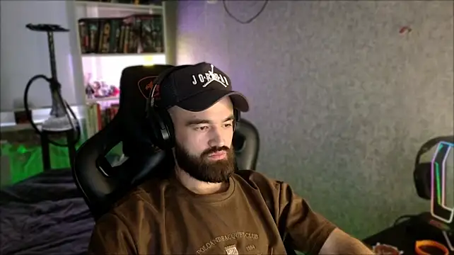 Živý XXX chat _Serious_Man