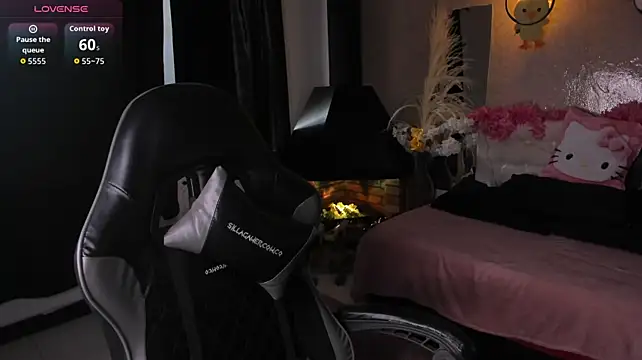 Chat +18 de Julieth_Caandy ao vivo