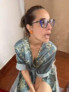 Goddess-Love-'s Live XXX Chat