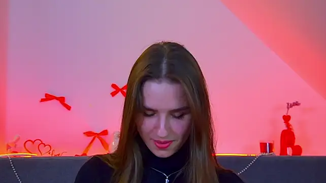 AliceAtkins Adlı Modelin Canlı XXX Sohbeti
