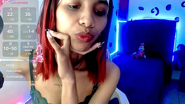 ivory_aiko Adlı Modelin Canlı XXX Sohbeti