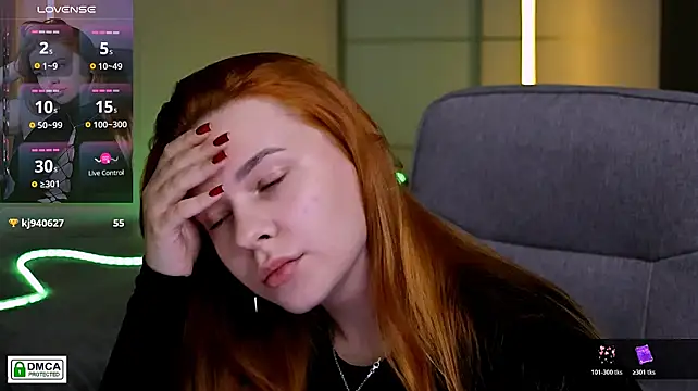 red__dizzy élő XXX-chatje