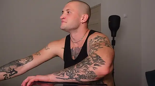 Онлайн чат XXX Igor_Wilde