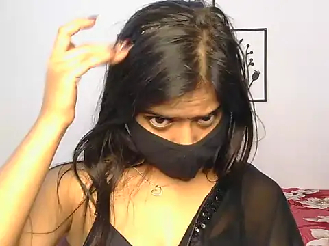 Ruchi-19 Live XXX-Chat