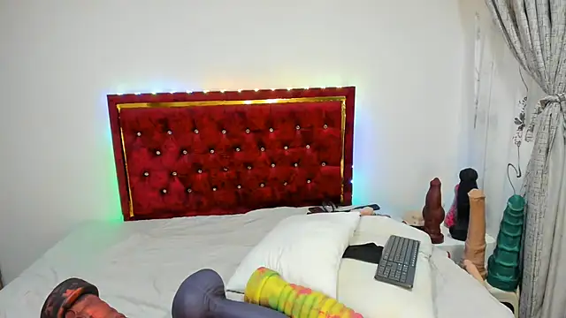 charlloteevans_X Chat XXX in diretta