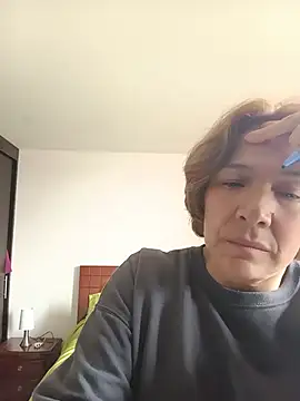 MiaIsabela_'s Live XXX Chat