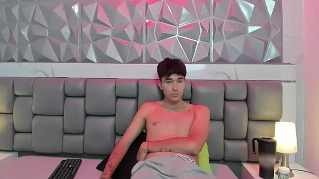 KathyAiden Chat XXX live