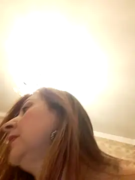 suzanara Adlı Modelin Canlı XXX Sohbeti