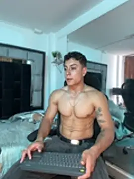 MR_MUSCLE: вебкам-шоу