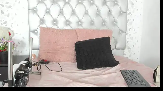 brenda_sofia69 现场XXX聊天