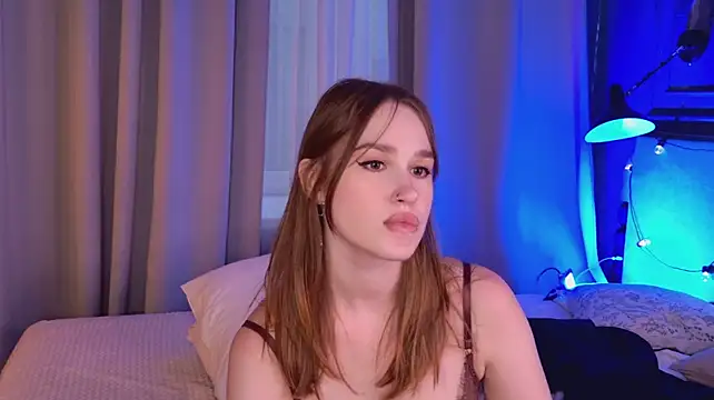 LoriMason Adlı Modelin Canlı XXX Sohbeti