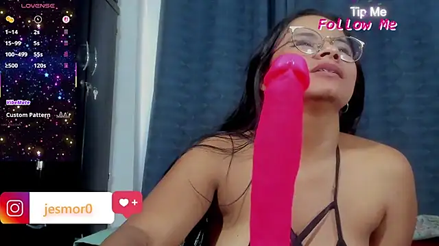 jessi_morgan Adlı Modelin Canlı XXX Sohbeti