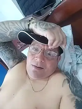 צ'אט XXX בשידור חי של Terraluna333