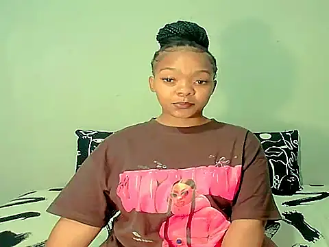 ebonyshy123 Live XXX-Chat
