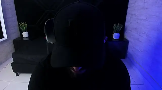 jhon_bear03: απευθείας συνομιλία ΧΧΧ