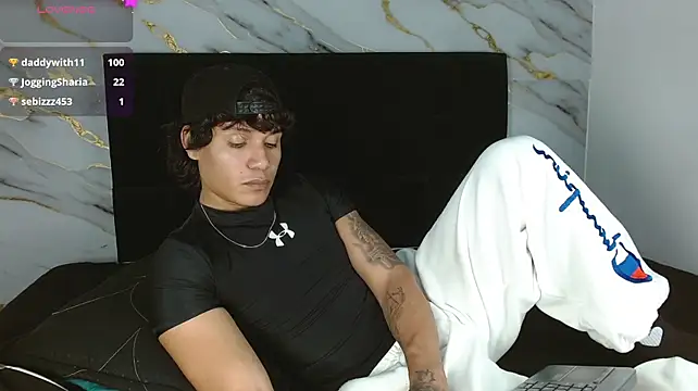 MaximilianRoth Live XXX Chat