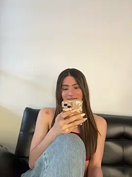 XXX chat uživo modela Lottus_fire