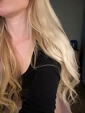 XXX chat uživo modela xDinnax