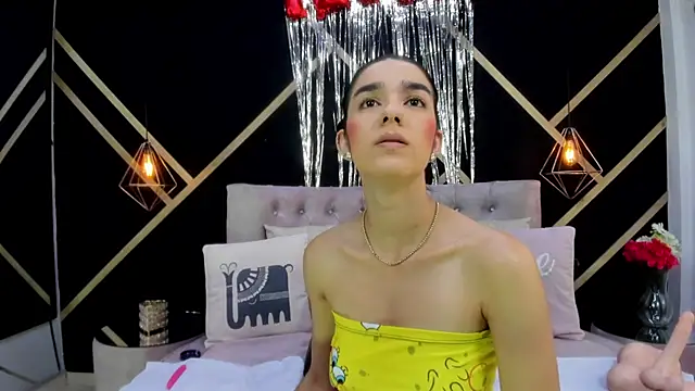 Chat +18 de CelesteCox ao vivo