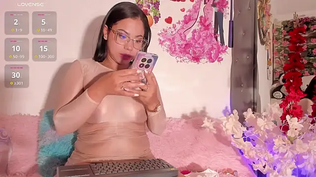 Czat XXX na żywo – ally_sun__
