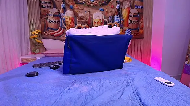 aisha_sh: απευθείας συνομιλία ΧΧΧ