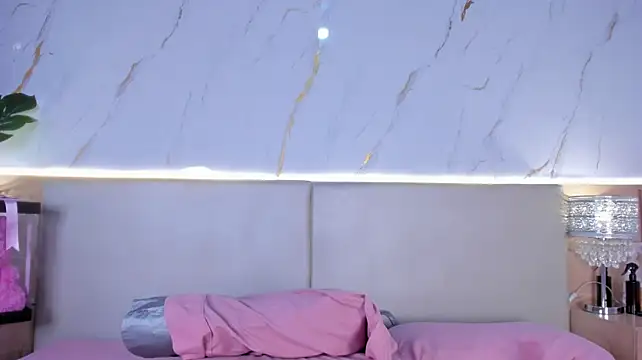 Chatroom XXX en direct de Julietaa_1