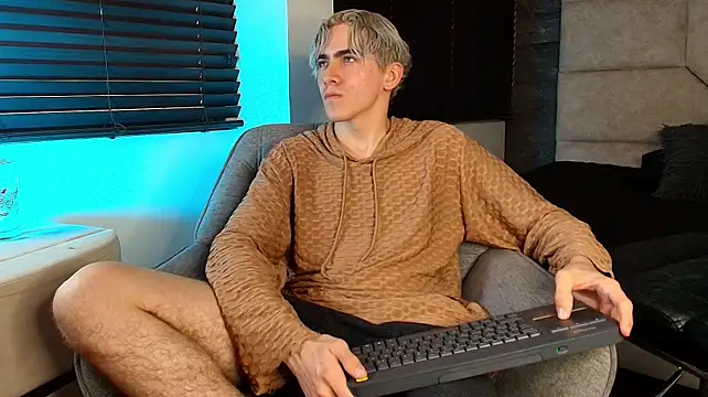 Živý XXX chat Tyler_Mcrey