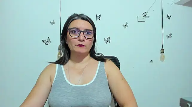 Chatroom XXX en direct de Amie_Adams82_