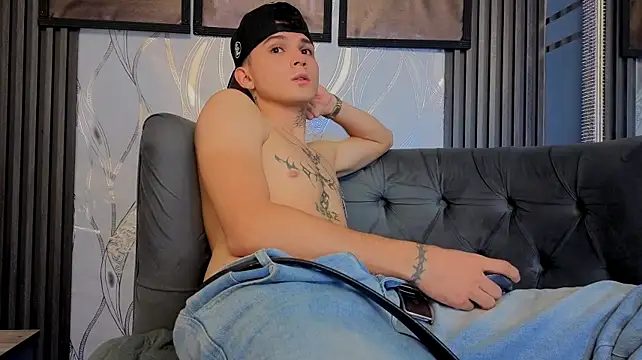 Axel_Ryder live XXX chat