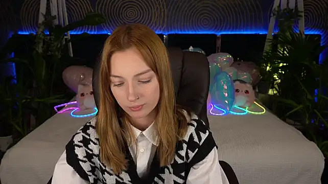 LizzaMoonn's Live XXX Chat