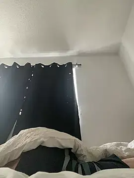 GusanoDelicioso Adlı Modelin Canlı XXX Sohbeti