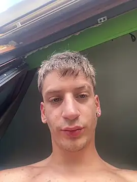 Czat XXX na żywo – Leonardo0606
