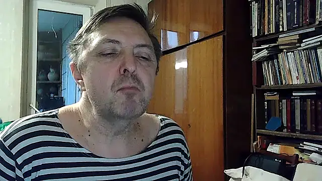 Chat XXX en directo de Pokaz2020