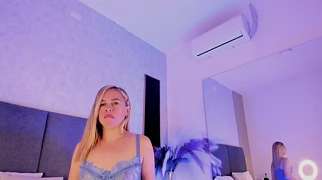 دردشة Roxxyfiore الجنسية المباشرة