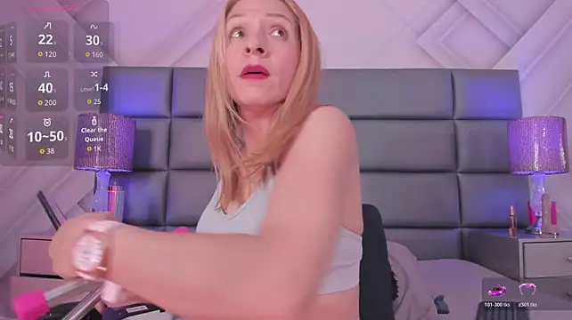 แชท XXX สดของ AlexaFoxx_