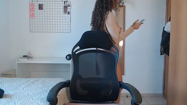 Brunalissa's Live XXX Chat