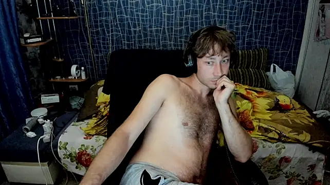 CuteBoy228's Live XXX Chat