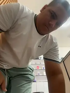 Patricio_02 – Naživo XXX chat