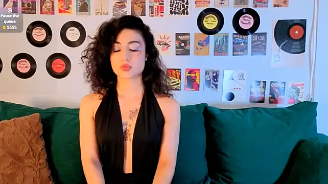 Chatroom XXX en direct de Maya_Rogerss